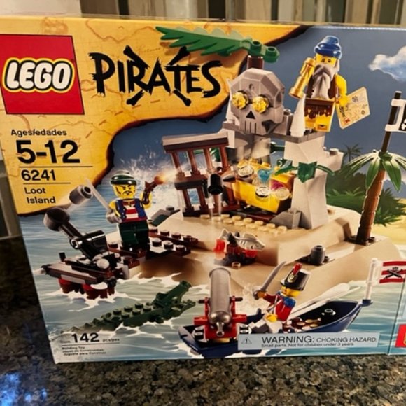 | Toys Lego 624 Pirates Loot Island Used Complete Poshmark